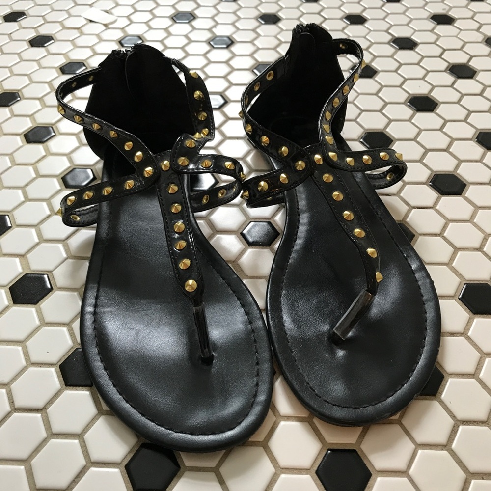 Like new sandals